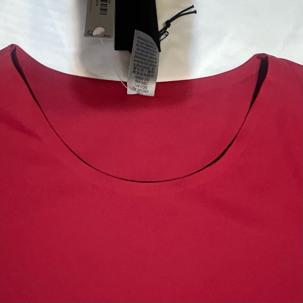 Victoria’s Secret VSX Elevate Tee Red Size Large Performance Top Crew Neck - Picture 6 of 12